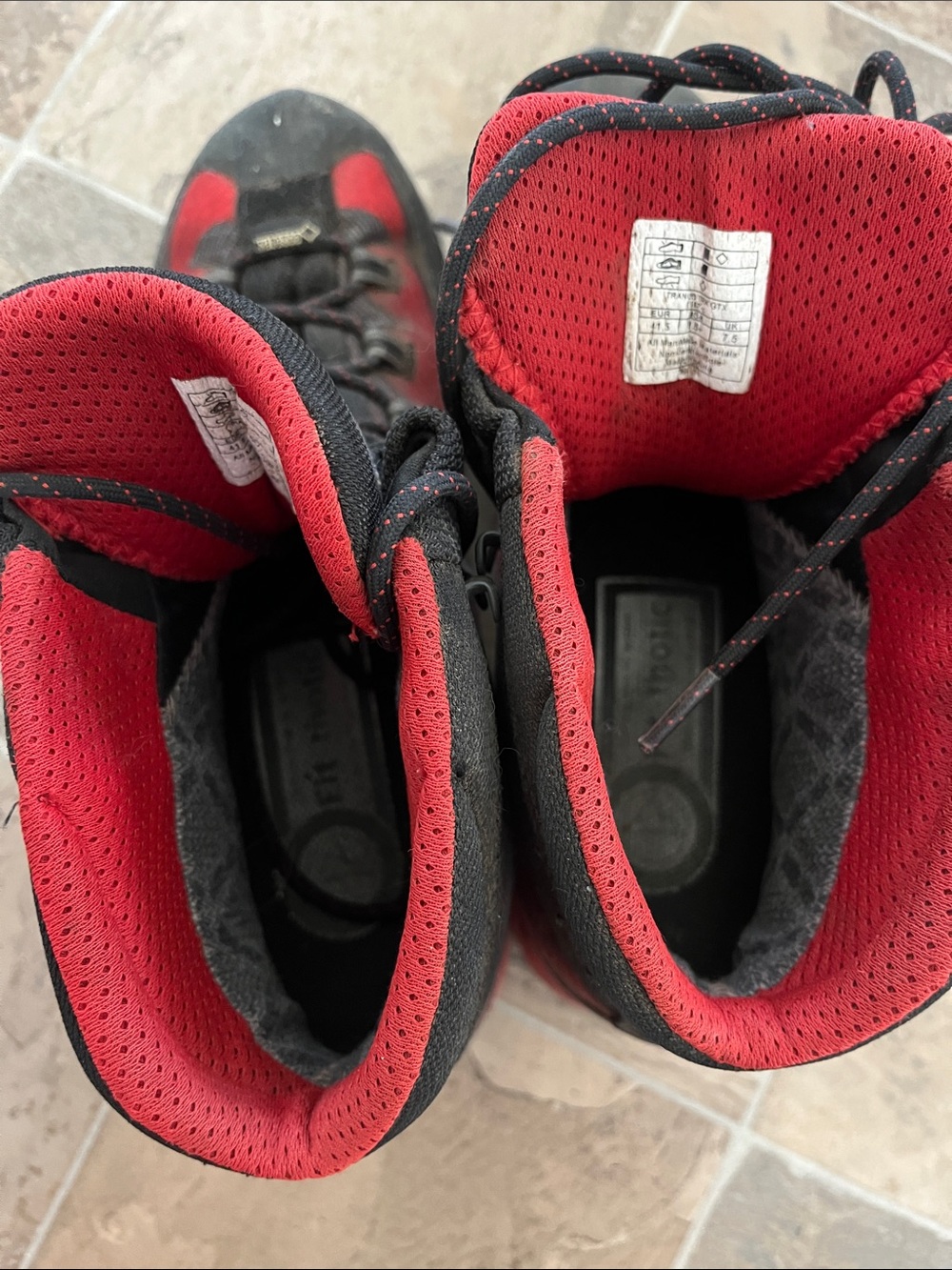 La Sportiva Trango TRK GTX Red Hiking Boots EU 41.5 - Picture 3 of 5